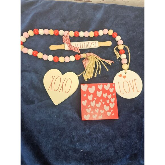 Valentine's Day Wooden Bead Garland Décor Set With Sweetheart XOXO Love & Hearts - Picture 1 of 7